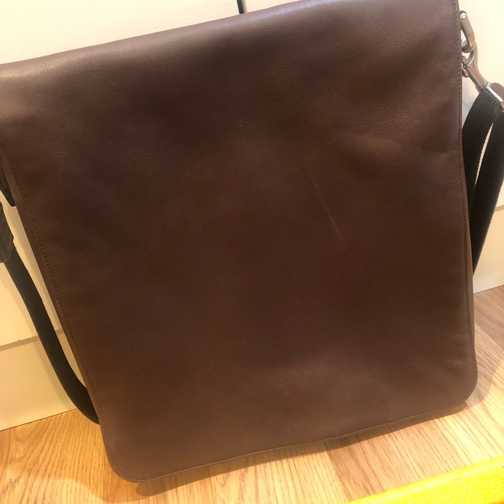 Coach Messenger Bag